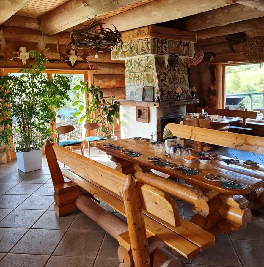 Wilcza Jama - Domki Z Bali Lutowiska Esterno foto
